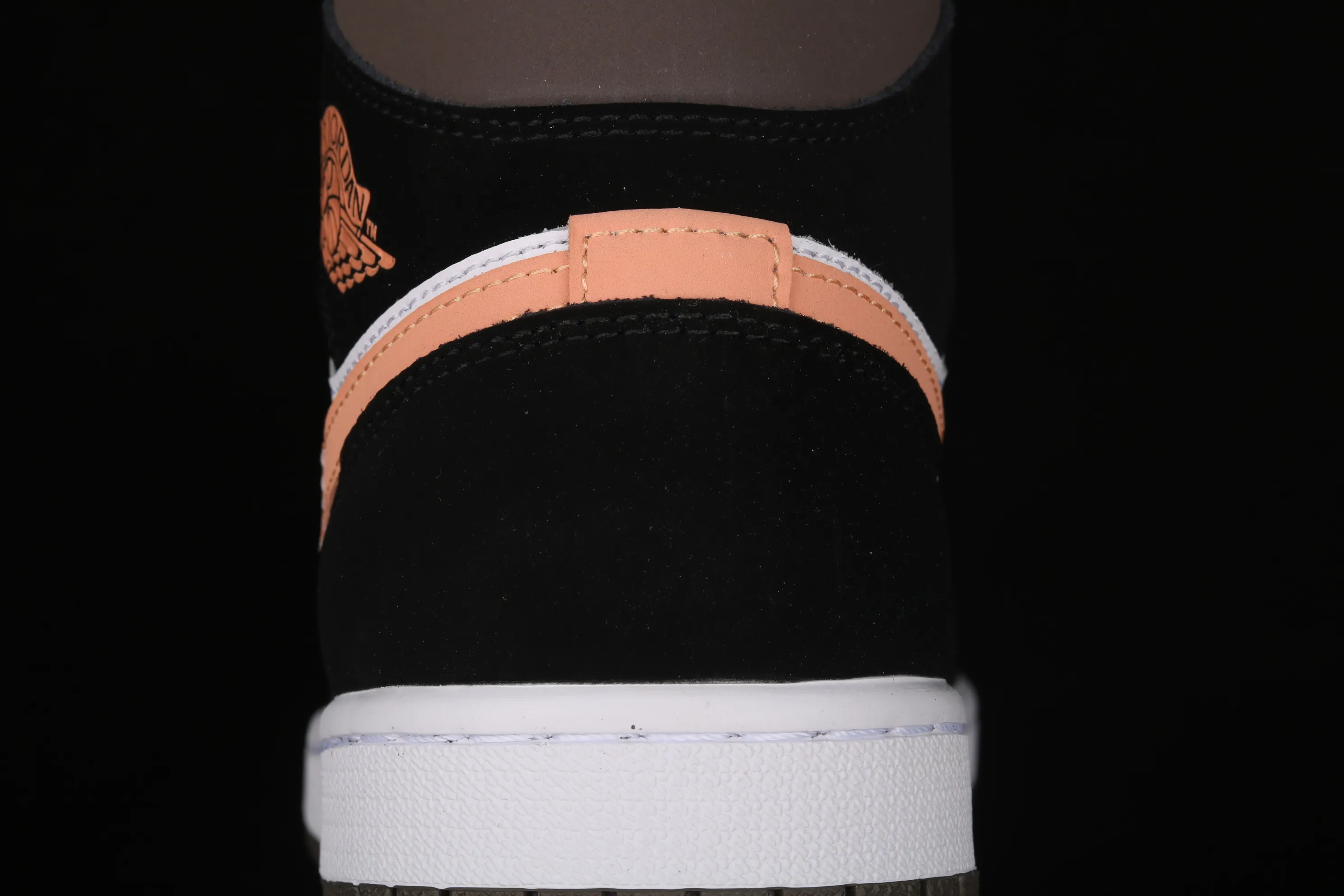All categories Air Jordan Jordan series basketball shoes Air Jordan 1 Mid Air Jordan 1 Mid AJ1 Joe 1 black pink peach Goddess Day mid-top basketball shoes DH0210-100